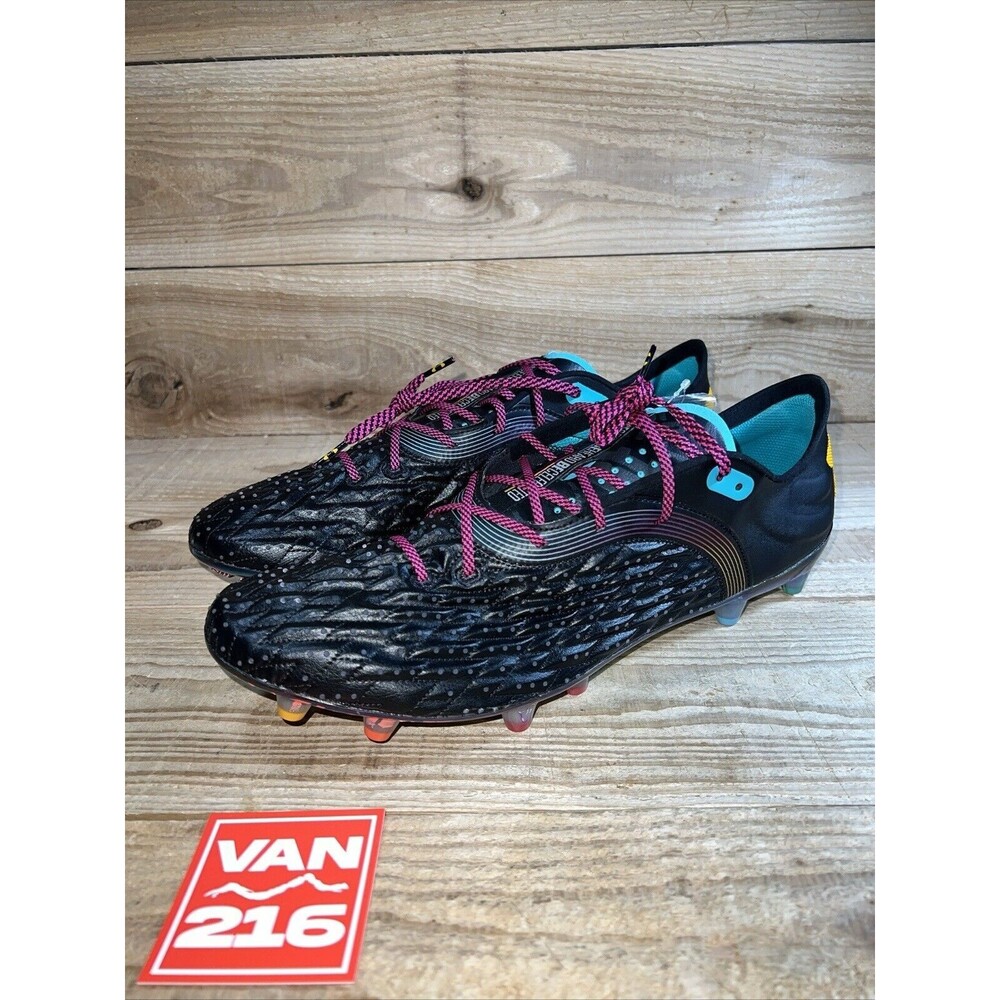 NEW SZ 13:  Under Armour Clone Magnetico Pro 2 Black Soccer Cleats 3026960-002